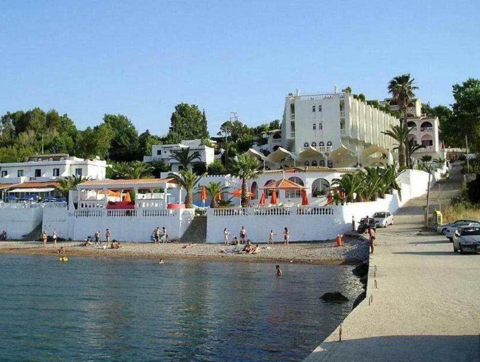Villa Galanis By The Sea Ніфорейка Екстер'єр фото